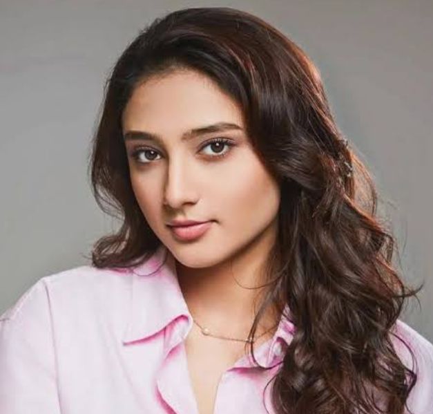 Ritika Nayak Biography